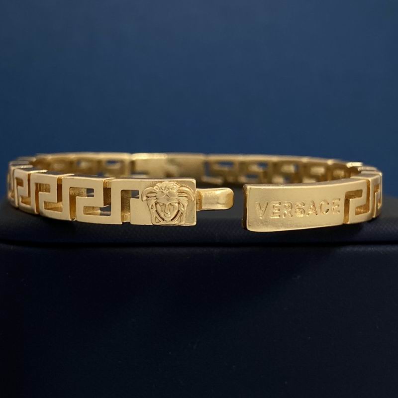 Versace bracelet 05lyx80 (2)